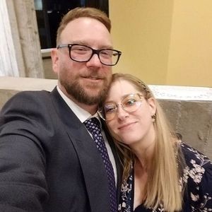 Meet your Posher, Caitlin